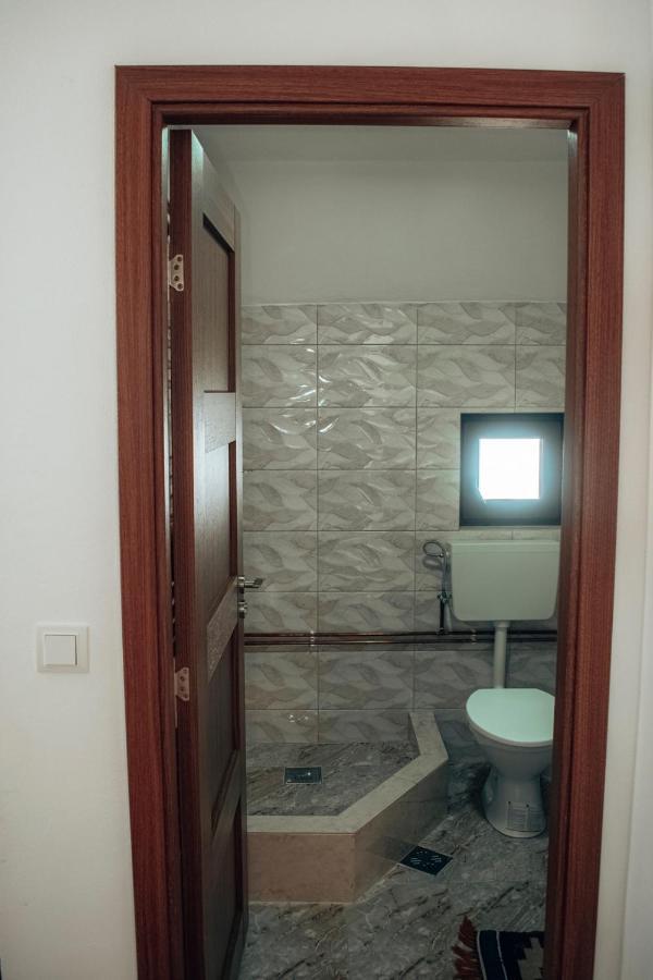 Casa Ianis Lodge *